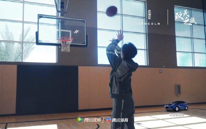 在探讨C罗