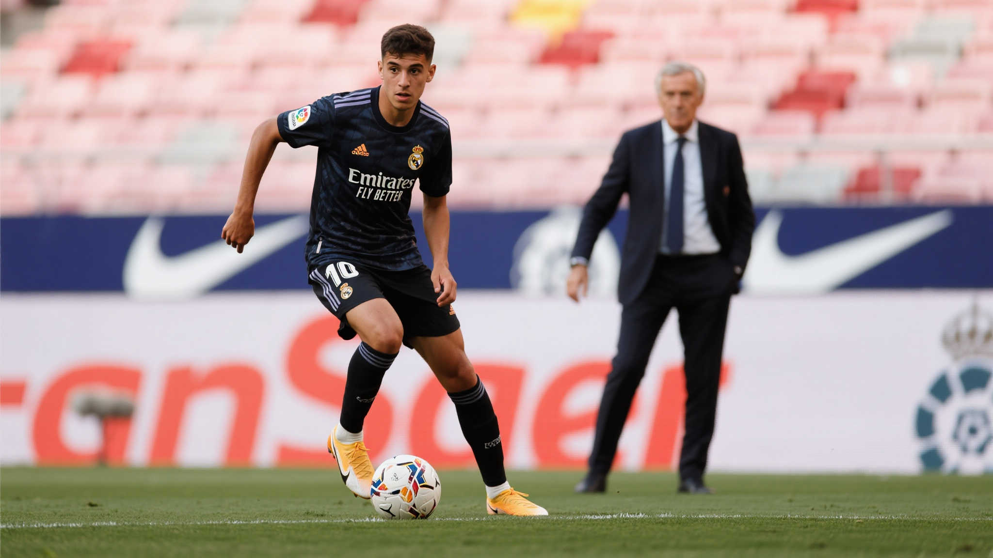 却是中国球 却是中国球