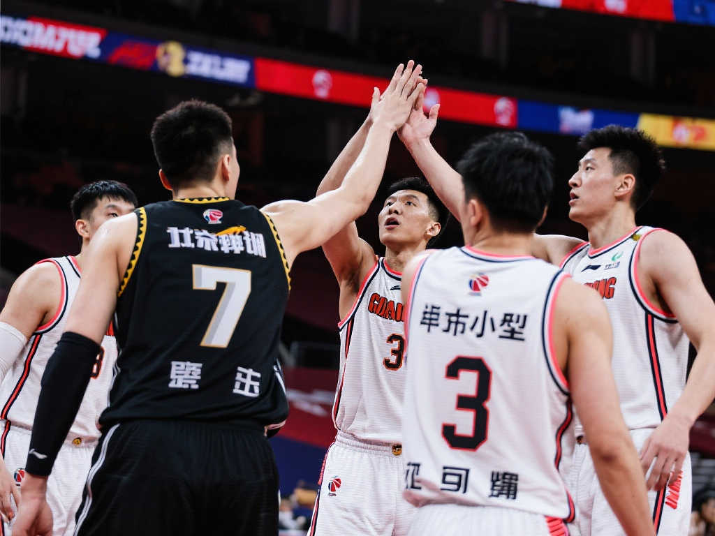 摩洛哥队以 摩洛哥队以